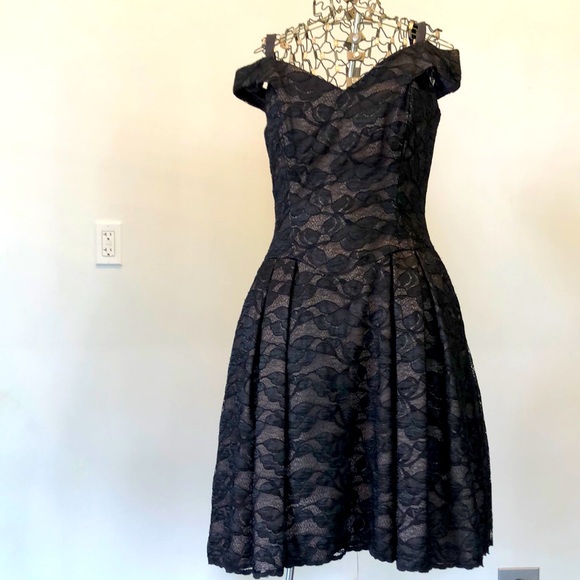 Victor Costa Dresses & Skirts - Vintage Victor Costa for Saks party dress